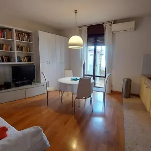  Apartamento Marconi - Porta Leoni Italia