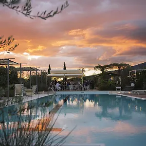 https://il-canto-del-maggio.it-tuscanyhotel.com