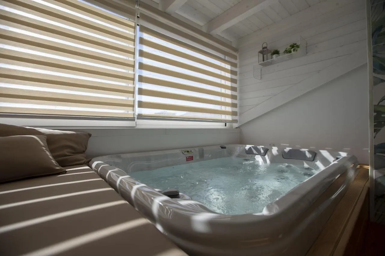 ***  Luxmari Hotel & Spa Кастелламмаре-дель-Голфо Италия