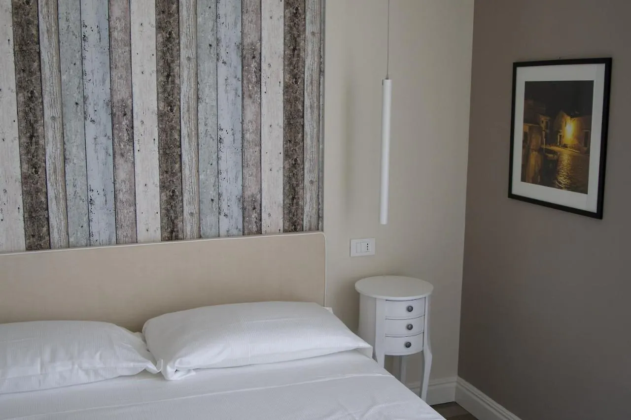 Luxmari Hotel & Spa Кастелламмаре-дель-Голфо