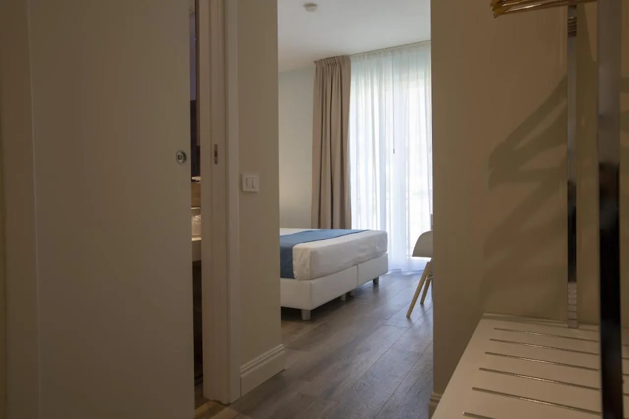 Luxmari Hotel & Spa Кастелламмаре-дель-Голфо
