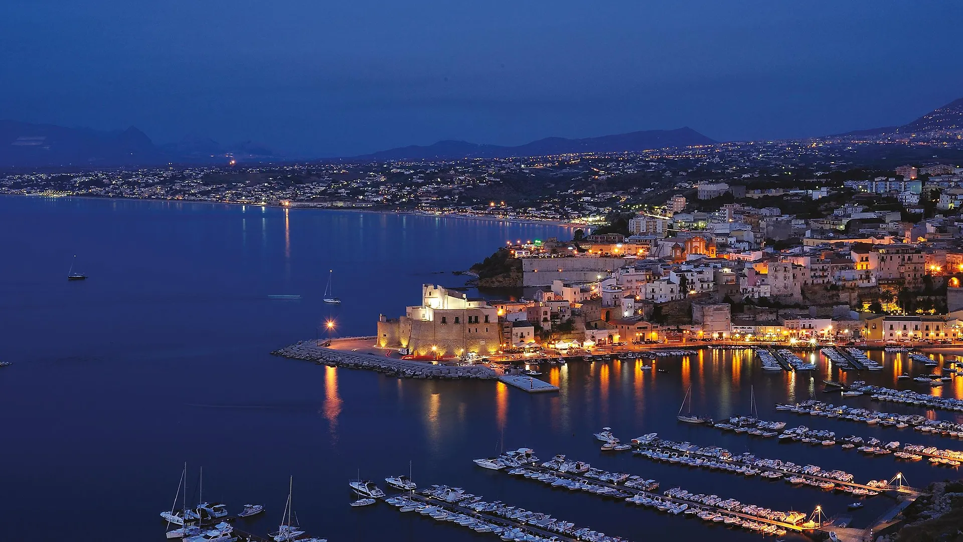 Luxmari Hotel & Spa Castellammare del Golfo 3*,